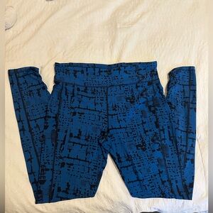 CAbi Leggings in Blue and Black Pattern